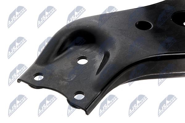 NTY Front left lower control arm – price 138 PLN