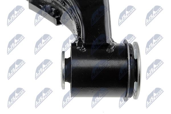 Suspension arm front lower left NTY ZWD-TY-186