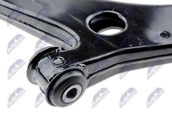Suspension arm, front left NTY ZWD-VV-020