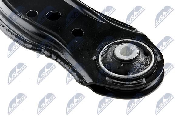 Suspension arm front right NTY ZWD-VW-039