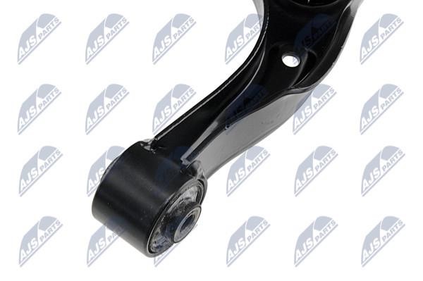 Suspension arm front upper left NTY ZWG-HY-518