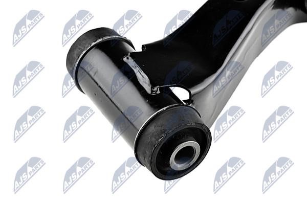 NTY Suspension arm front upper right – price 63 PLN