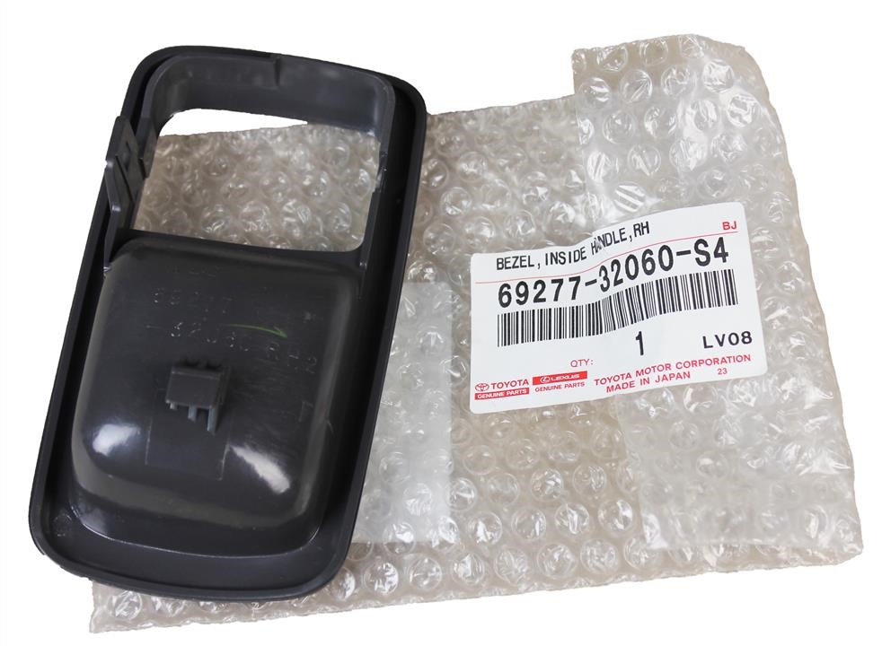 Buy Toyota 69277-32060-S4 at a low price in United Arab Emirates!