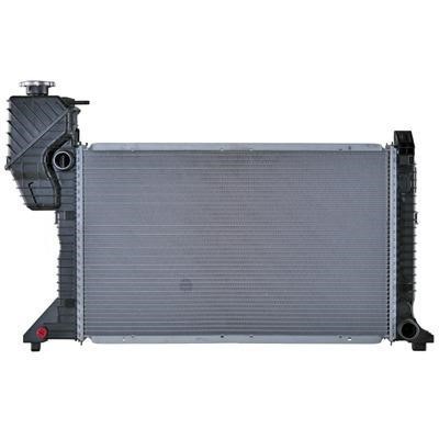 Mahle/Behr CR 682 000P Radiator, engine cooling CR682000P