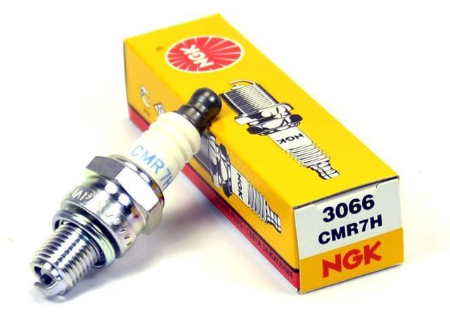 NGK 3066 Spark plug NGK Standart CMR7H 3066