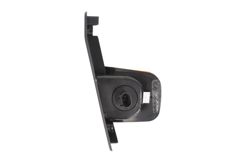 Buy Trucklight CL-IV010R at a low price in United Arab Emirates!