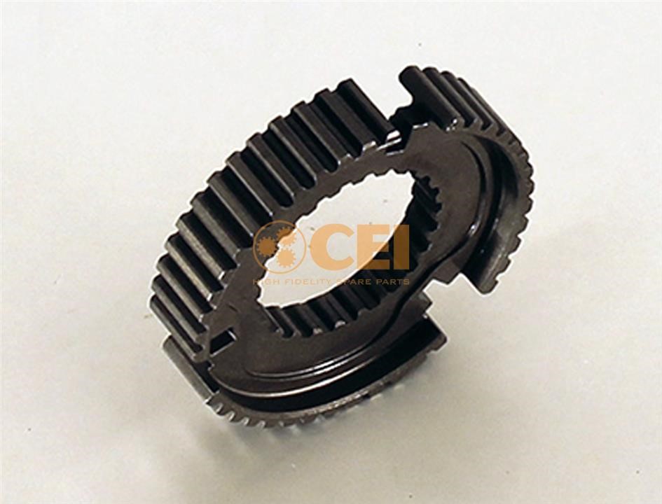 157342 C.E.I. Synchronizer hub