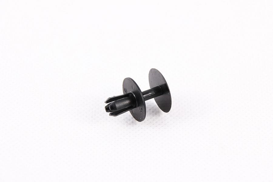 1382744 Ford Clip