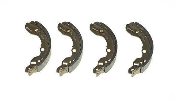 Buy Brembo S 79 516 at a low price in United Arab Emirates!