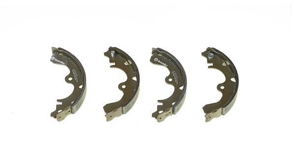 Buy Brembo S 83 532 at a low price in United Arab Emirates!