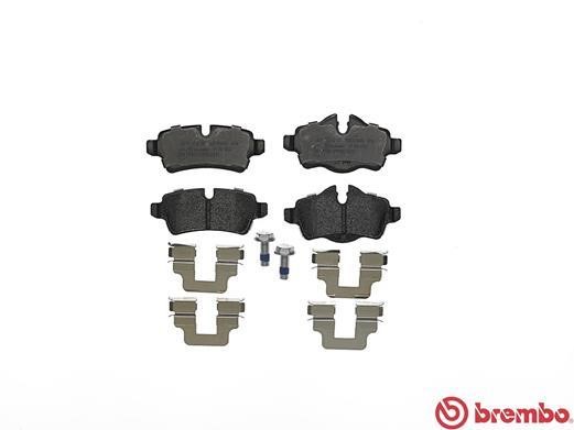 Buy Brembo P06052 – good price at EXIST.AE!