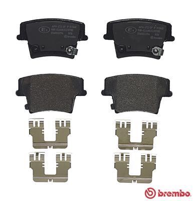 Brake pad set Brembo P 11 040