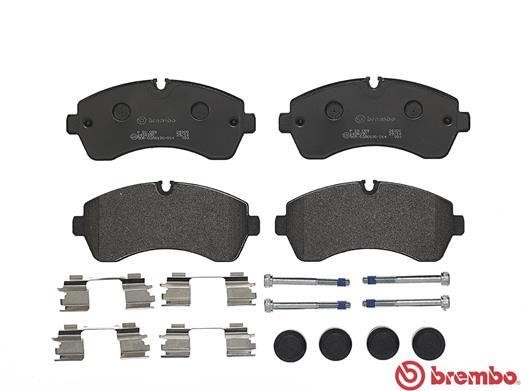 Buy Brembo P 50 059 at a low price in United Arab Emirates!