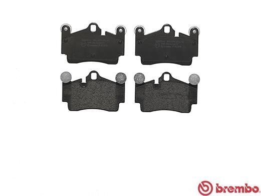 Buy Brembo P85070 – good price at EXIST.AE!