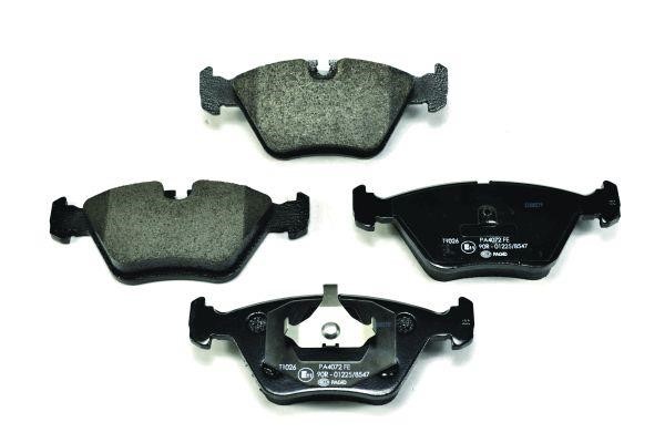 Hella 8DB 355 007-411 Brake Pad Set, disc brake 8DB355007411