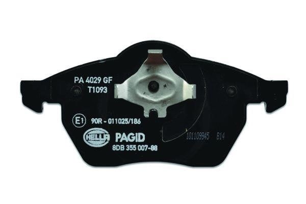 Brake Pad Set, disc brake Hella 8DB 355 007-881