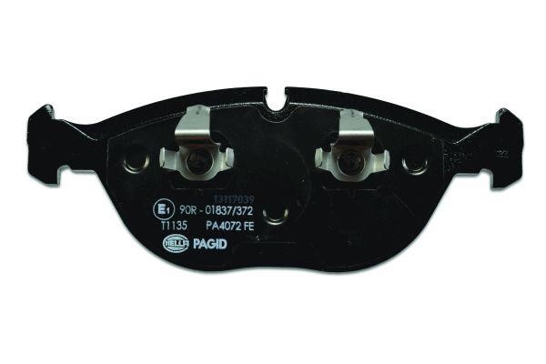 Brake pad set Hella 8DB 355 008-261
