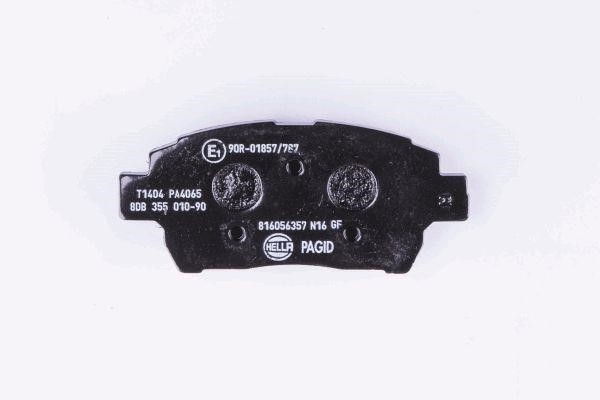 Brake pad set Hella 8DB 355 010-901