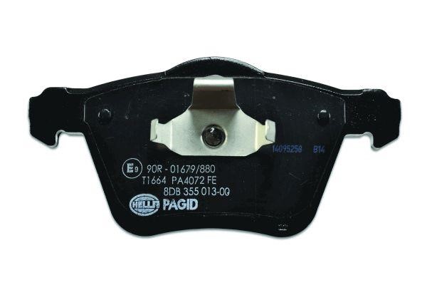 Brake pad set Hella 8DB 355 013-001