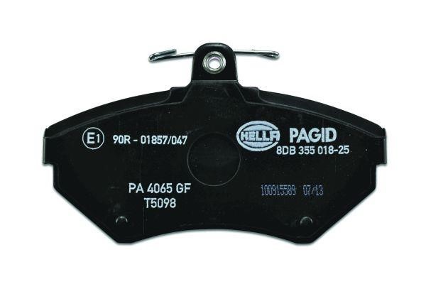 Brake pad set Hella 8DB 355 018-251