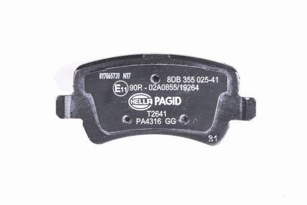 Brake pad set Hella 8DB 355 025-411