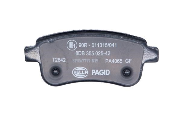 Brake Pad Set, disc brake Hella 8DB 355 025-421