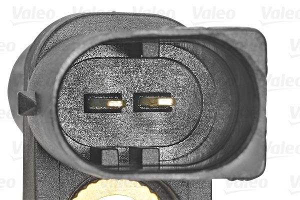 Buy Valeo 254033 at a low price in United Arab Emirates!