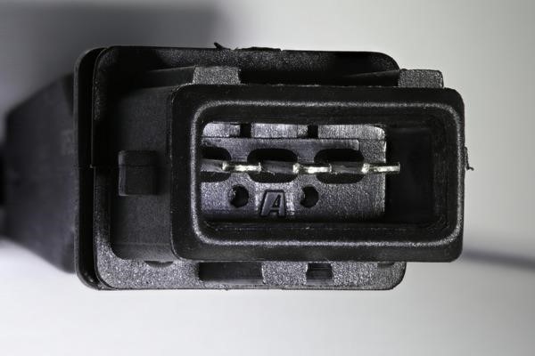 Buy Valeo 366230 at a low price in United Arab Emirates!