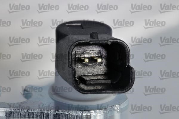 Buy Valeo 366417 at a low price in United Arab Emirates!