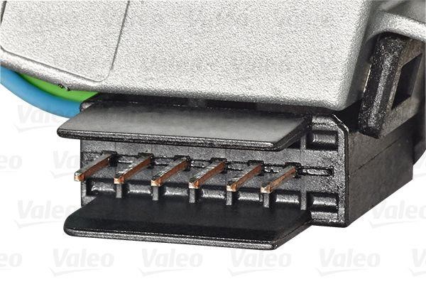 Buy Valeo 251747 at a low price in United Arab Emirates!