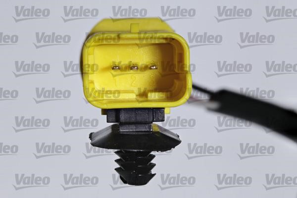 Buy Valeo 366201 at a low price in United Arab Emirates!