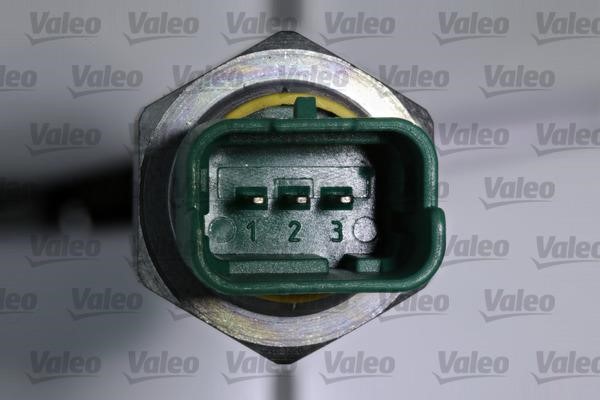 Buy Valeo 366203 at a low price in United Arab Emirates!