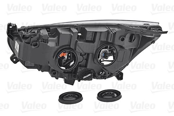 Headlight right Valeo 046667