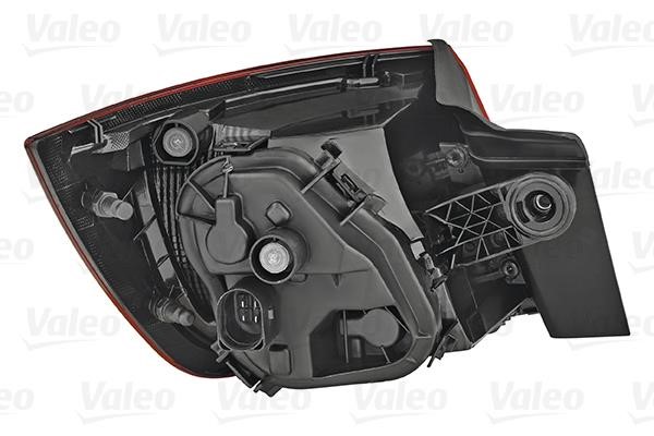 Tail lamp outer right Valeo 045323
