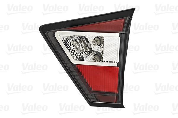 Buy Valeo 047152 at a low price in United Arab Emirates!