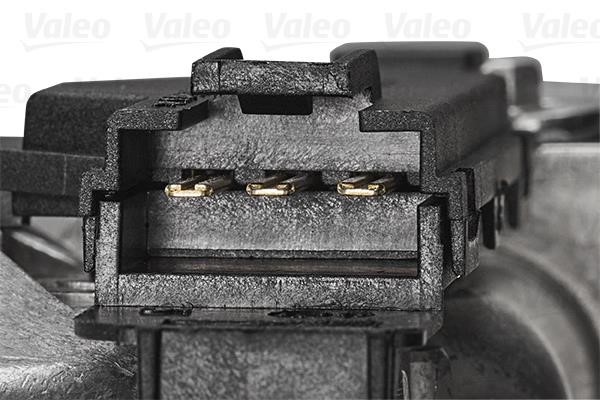 Buy Valeo 582611 at a low price in United Arab Emirates!