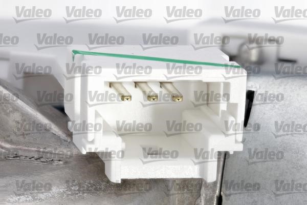 Buy Valeo 582637 at a low price in United Arab Emirates!