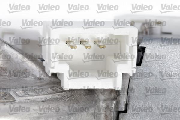 Buy Valeo 582649 at a low price in United Arab Emirates!