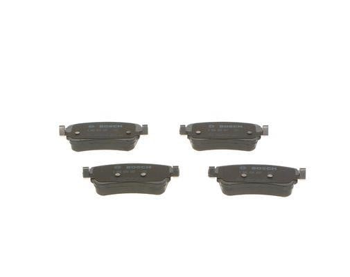 Brake pad set Bosch 0 986 424 437