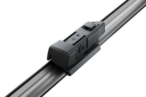Bosch Set of frameless wiper blades Bosch Aerotwin 700/500 – price 123 PLN