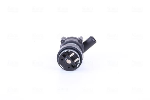 Water pump Nissens 831056