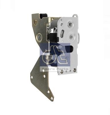 DT Spare Parts 1.22893 Front right door lock 122893
