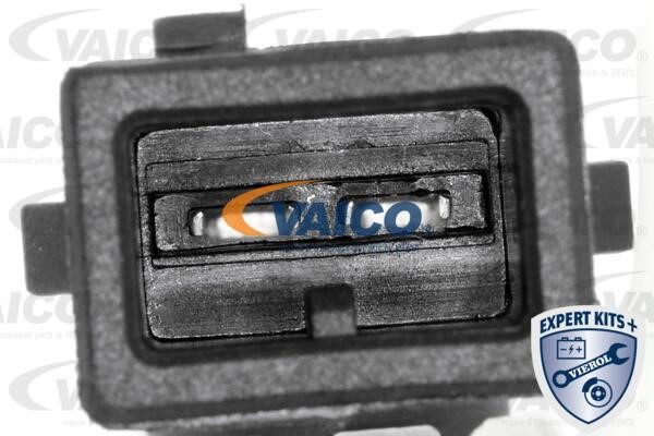 Buy Vaico V480211 at a low price in United Arab Emirates!