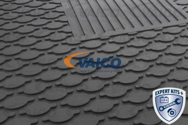 Floor Mat Set Vaico V20-4090