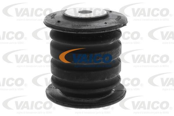 Suspension arm bushing MAN: V105419 Vaico Control arm bushing