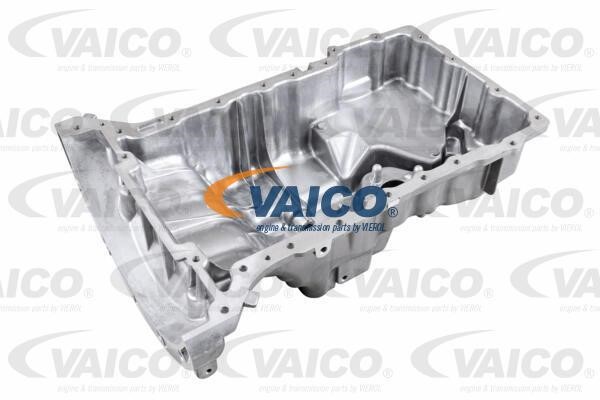 V303599 Vaico Oil Sump