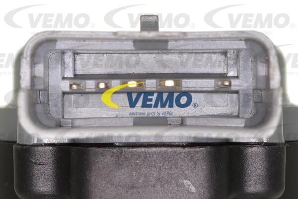 EGR Valve Vemo V226300021