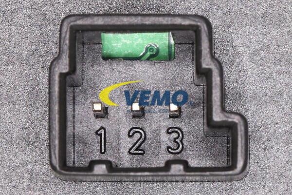 Buy Vemo V30730008 at a low price in United Arab Emirates!