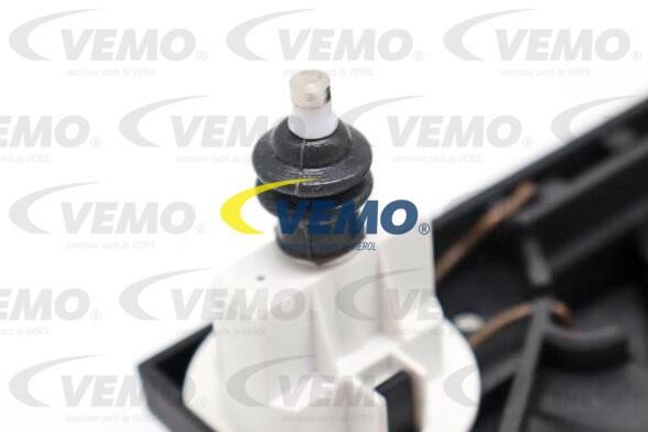Buy Vemo V48-73-0023 at a low price in United Arab Emirates!