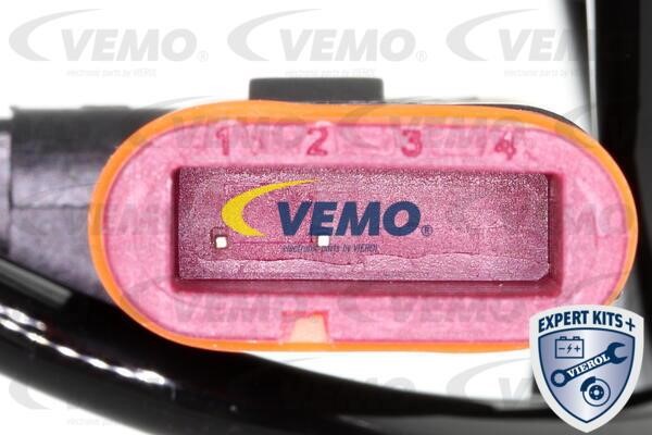 Buy Vemo V30-72-7801 at a low price in United Arab Emirates!